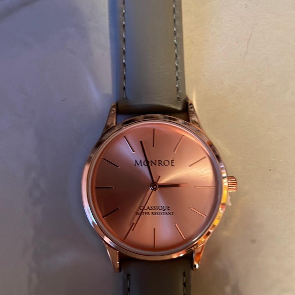 Brand new Monroe watch